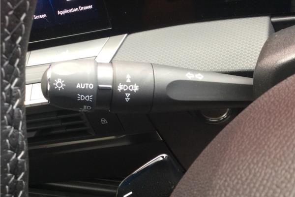 2022 Vauxhall Astra - Cloth Sienna/Jet Blk, photo 20
