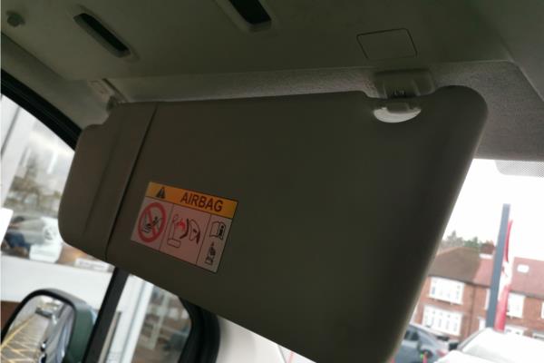 2021 Vauxhall Combo Life 1.2 Turbo SE MPV 5dr Petrol Auto Euro 6 (s/s) (7 Seat) (130 ps) - Cloth, photo 30