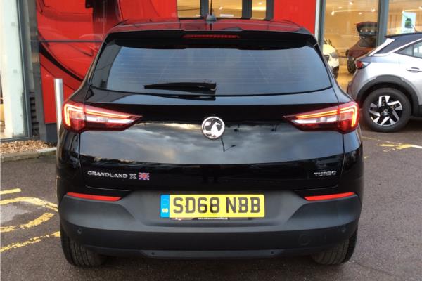 2018 Vauxhall Grandland X 1.2 Turbo SE 5dr - Harlekin Black, photo 7