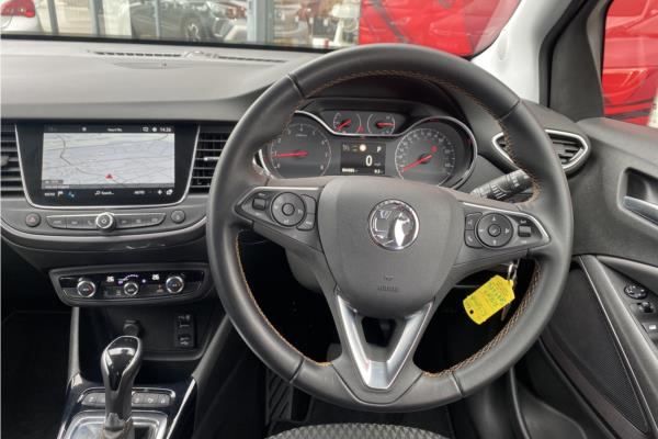 2019 Vauxhall Crossland 1.2T 130ps Elite NAV AU S/S - Cloth/Leather, photo 11