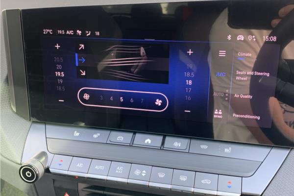 2023 Vauxhall Astra Electric 54kWh Ultimate Hatchback 5dr Electric Auto (156 ps) - Black Alcantara, photo 17