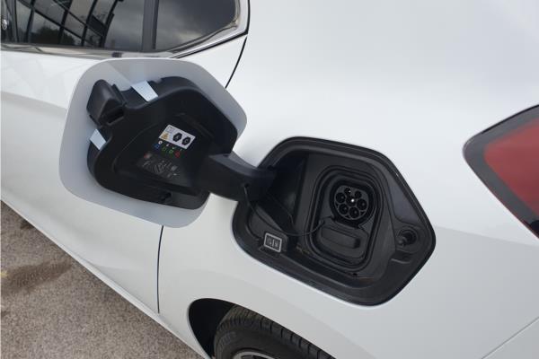 2022 Vauxhall Corsa-e 50kWh Elite Premium Hatchback 5dr Electric Auto (11Kw Charger) (136 ps) - Captain Blue, photo 35