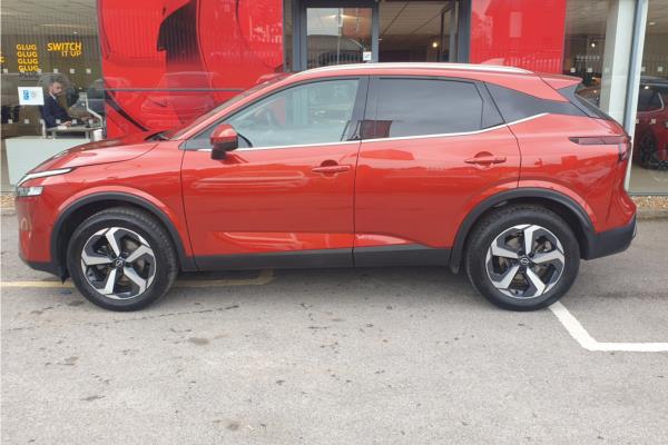 Non Franchise 2024 Nissan Qashqai 1.3 DIG-T MHEV N-Connecta SUV 5dr Petrol Hybrid XTRON Euro 6 (s/s) (158 ps) - Fabic - Cloth, photo 5