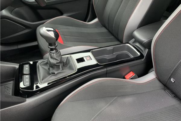 2021 Vauxhall Mokka 1.2 Turbo SRi SUV 5dr Petrol Manual Euro 6 (s/s) (100 ps) - Red Black Fabrc, photo 42
