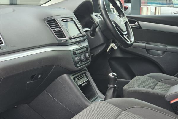 Non Franchise 2021 Volkswagen Sharan 1.4 TSI SE Nav MPV 5dr Petrol Manual Euro 6 (s/s) (150 ps) - Fabic - Cloth, photo 15