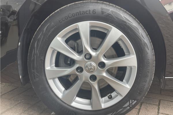 2021 Vauxhall Corsa 1.2 Turbo SE Premium Hatchback 5dr Petrol Auto Euro 6 (s/s) (100 ps) - Cloth, photo 19