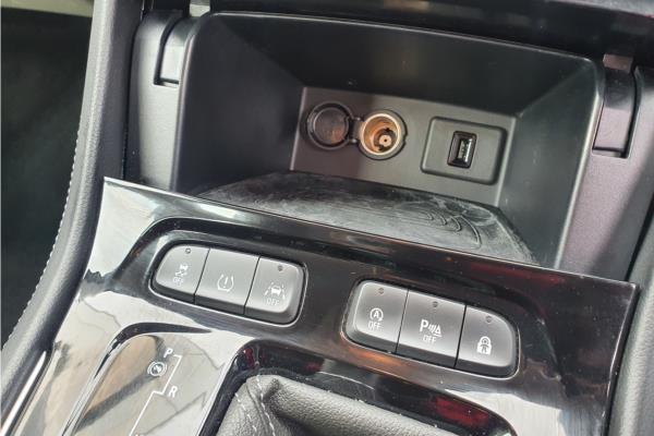 2020 Vauxhall Grandland X 1.2 Turbo SRi Nav SUV 5dr Petrol Auto Euro 6 (s/s) (130 ps) - Cloth, photo 31
