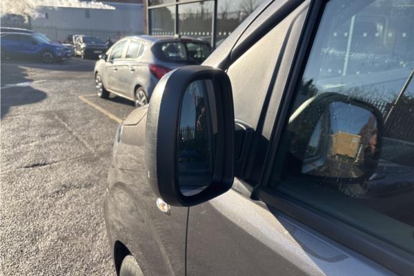 2021 Vauxhall Vivaro Life 1.5 Turbo D Edition M MPV 5dr Diesel Manual SWB Euro 6 (s/s) (9 Seat) (120 ps) - Cloth, photo 41