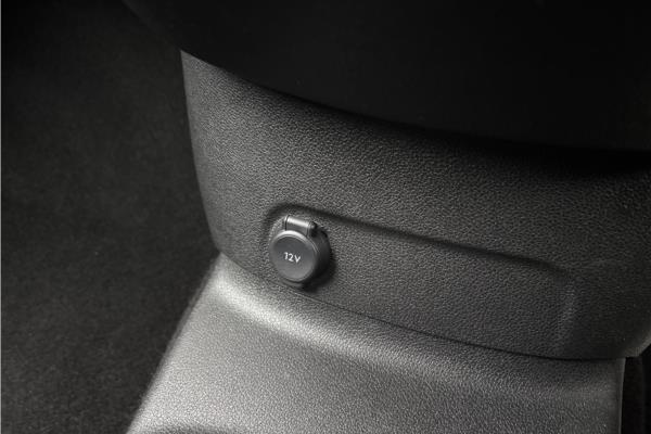 2021 Vauxhall Combo 1.5 Turbo D 2300 Edition Panel Van 4dr Diesel Auto L2 H1 Euro 6 (s/s) (130 ps) - Cloth, photo 37