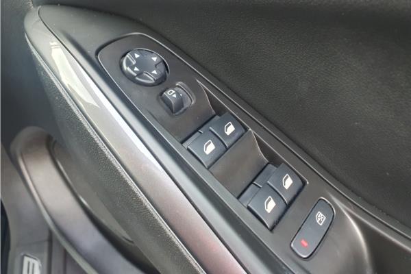2020 Vauxhall Grandland X 1.2 Turbo SRi Nav SUV 5dr Petrol Auto Euro 6 (s/s) (130 ps) - Cloth, photo 21
