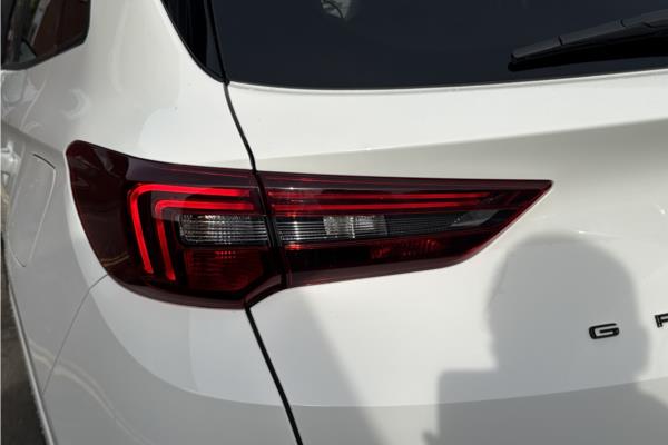 2022 Vauxhall Grandland 1.6 13.2kWh Ultimate SUV 5dr Petrol Plug-in Hybrid Auto Euro 6 (s/s) (225 ps) - Leather, photo 37