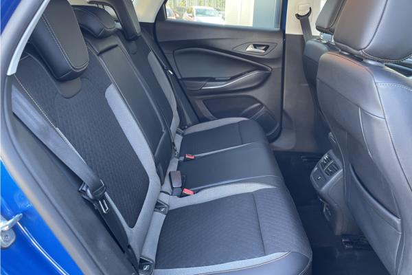 2018 Vauxhall Grandland X 1.2 Turbo Sport Nav SUV 5dr Petrol Auto Euro 6 (s/s) (130 ps) - Cloth, photo 13