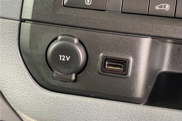 2020 Vauxhall Vivaro 2.0 Turbo D 3100 Sportive Panel Van 5dr Diesel Manual L2 H1 Euro 6 (s/s) (120 ps) - Cloth, photo 24