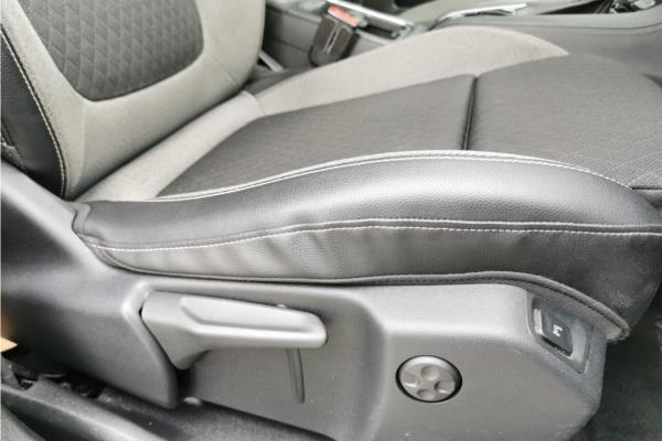 2019 Vauxhall Grandland X 1.2 Turbo GPF Sport Nav SUV 5dr Petrol Auto Euro 6 (s/s) (130 ps) - Cloth, photo 29