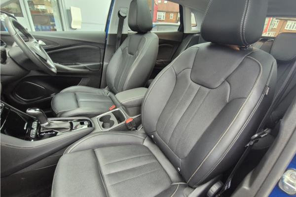 2021 Vauxhall Grandland X 1.6 Turbo Ultimate SUV 5dr Petrol Auto Euro 6 (s/s) (180 ps) - Leather, photo 34
