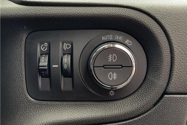 2021 Vauxhall Grandland X 1.2 Turbo Griffin Edition SUV 5dr Petrol Manual Euro 6 (s/s) (130 ps) - Cloth, photo 21