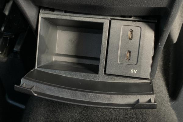 Non Franchise 2020 Mercedes-Benz B Class 1.3 B180 AMG Line (Executive) MPV 5dr Petrol 7G-DCT Euro 6 (s/s) (136 ps) - Fabic - Cloth, photo 38