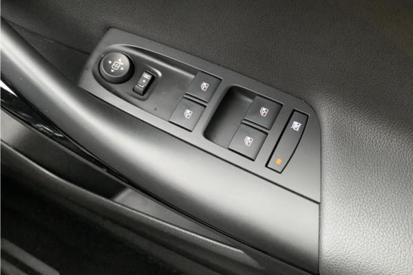 2021 Vauxhall Astra 1.2 Turbo Griffin Edition Hatchback 5dr Petrol Manual Euro 6 (s/s) (145 ps) - Cloth-premium L, photo 21
