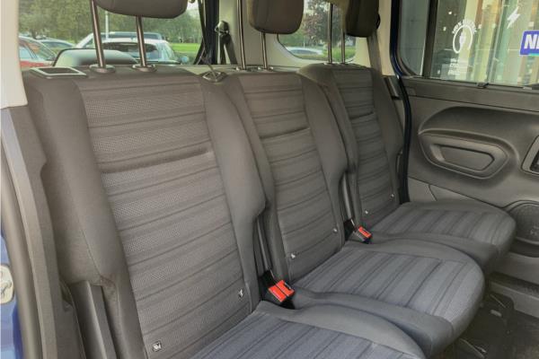 2020 Vauxhall Combo Life 1.2 Turbo Elite MPV 5dr Petrol Auto Euro 6 (s/s) (7 Seat) (130 ps) - Cloth, photo 13