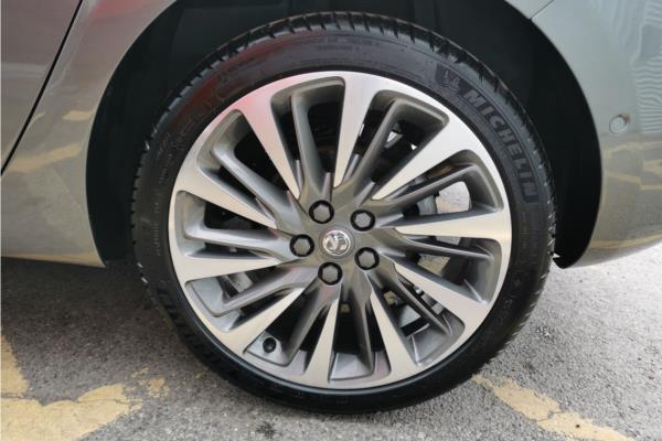 2019 Vauxhall Astra 1.4i Turbo GPF Ultimate Hatchback 5dr Petrol Auto Euro 6 (s/s) (150 ps) - Leather, photo 20