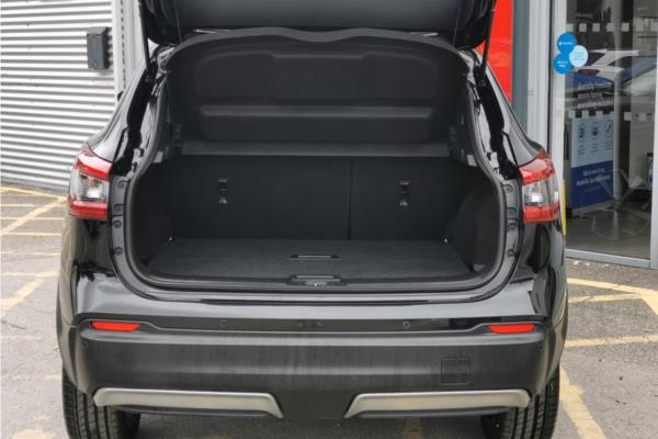 Non Franchise 2018 Nissan Qashqai 1.3 DIG-T Tekna SUV 5dr Petrol Manual Euro 6 (s/s) (140 ps) - Mixed Leather - Fabric/Cloth, photo 14