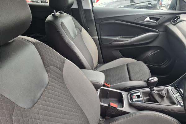 2020 Vauxhall Grandland X 1.2 Turbo SRi Nav SUV 5dr Petrol Manual Euro 6 (s/s) (130 ps) - Cloth, photo 34