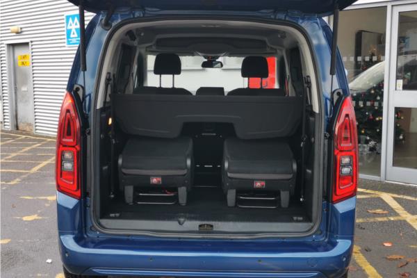 2021 Vauxhall Combo Life 1.2 Turbo SE MPV 5dr Petrol Auto Euro 6 (s/s) (7 Seat) (130 ps) - Cloth, photo 14