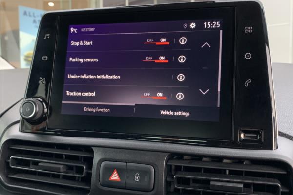 2021 Vauxhall Combo Life 1.2 Turbo SE MPV 5dr Petrol Auto Euro 6 (s/s) (7 Seat) (130 ps) - Cloth, photo 36