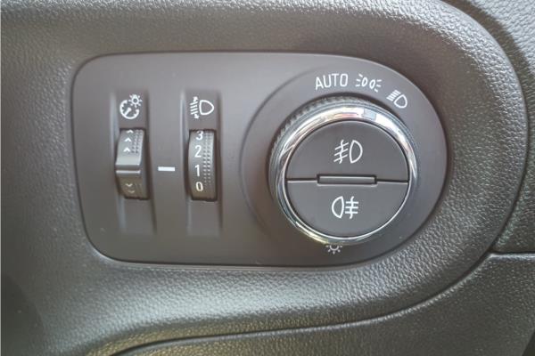 2019 Vauxhall Grandland X 1.2 Turbo SE SUV 5dr Petrol Auto 8Spd Euro 6 (s/s) (130 ps) - Cloth, photo 21