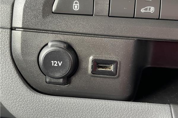 2019 Vauxhall Vivaro 1.5 Turbo D 2900 Sportive Panel Van 5dr Diesel Manual L2 H1 Euro 6 (s/s) (100 ps) - Cloth, photo 35