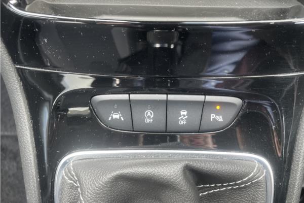 2020 Vauxhall Astra 1.2 Turbo SRi Hatchback 5dr Petrol Manual Euro 6 (s/s) (145 ps) - Cloth, photo 18
