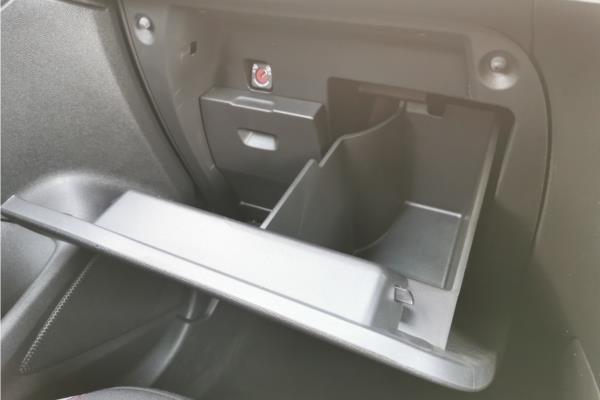 2022 Vauxhall Mokka 1.2 Turbo SRi Premium SUV 5dr Petrol Auto Euro 6 (s/s) (130 ps) - Cloth, photo 26