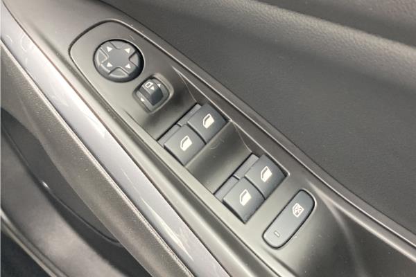 2019 Vauxhall Grandland X 1.2 Turbo Sport Nav SUV 5dr Petrol Manual Euro 6 (s/s) (130 ps) - Cloth/Leather, photo 25