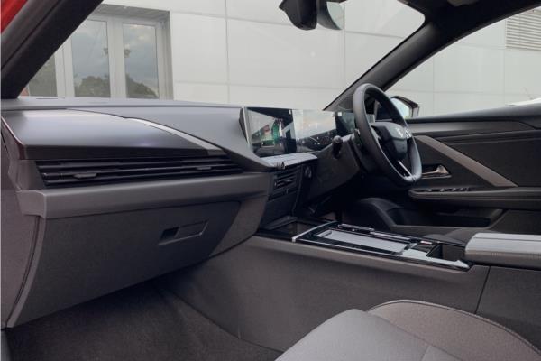 2024 VAUXHALL ASTRA - Jet Black Greta, photo 15