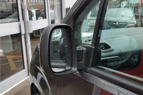2021 Vauxhall Combo Life 1.5 Turbo D SE MPV 5dr Diesel Manual Euro 6 (s/s) (7 Seat) (100 ps) - Cloth, photo 41