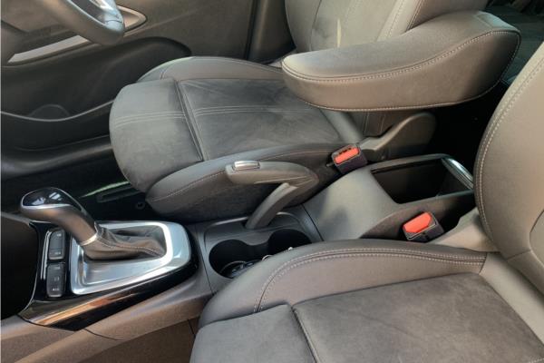 2022 Vauxhall Crossland 1.2 Turbo Ultimate SUV 5dr Petrol Auto Euro 6 (s/s) (130 ps) - Cloth/Alcantara, photo 42
