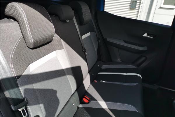2025 Vauxhall Frontera 1.2 Hybrid [136] GS 5dr e-DCT6 - Ergo Feture Gry, photo 12