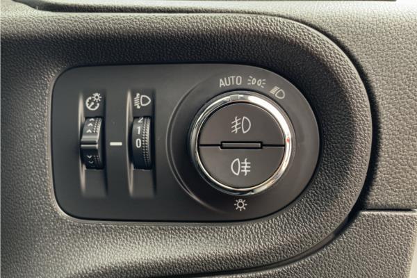 2021 Vauxhall Grandland X 1.2 Turbo Griffin Edition Euro 6 (s/s) 5dr - Cloth, photo 21