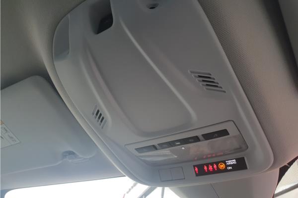 2019 Vauxhall Grandland X 1.2 Turbo GPF Sport Nav SUV 5dr Petrol Auto Euro 6 (s/s) (130 ps) - Cloth, photo 25