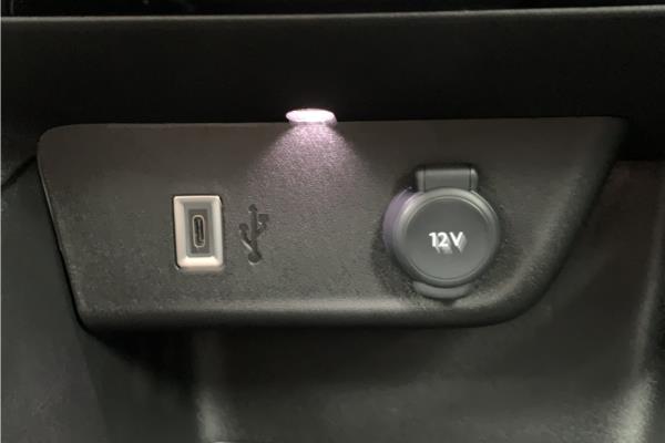 Vauxhall Corsa 5Dr HAT 1.2 TB 100 Ultm Int-ld AU - Renewknit Seat, photo 23
