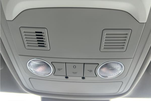 Non Franchise 2019 Volkswagen Sharan 1.4 TSI GPF SE MPV 5dr Petrol DSG Euro 6 (s/s) (150 ps) - Fabic - Cloth, photo 25