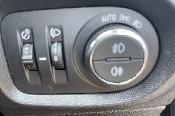 2021 Vauxhall Corsa 1.2 Turbo Elite Hatchback 5dr Petrol Auto Euro 6 (s/s) (100 ps) - Cloth, photo 21
