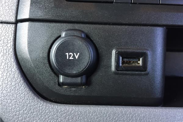 2019 VAUXHALL VIVARO - Cloth, photo 18