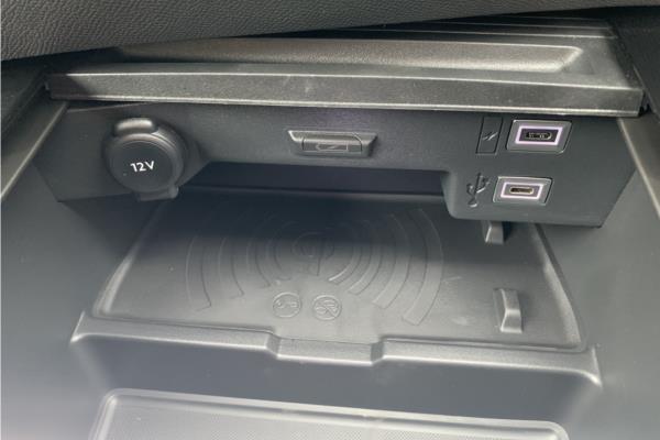 2023 Vauxhall Astra - Black Alcantara, photo 24
