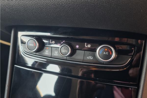 2020 Vauxhall Grandland X 1.2 Turbo GPF SE SUV 5dr Petrol Manual Euro 6 (s/s) (130 ps) - Cloth, photo 16