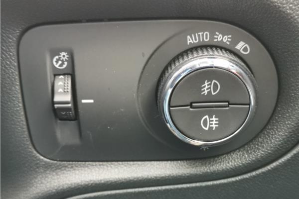 2024 Vauxhall Grandland 1.2 MHEV Ultimate SUV 5dr Petrol Hybrid e-DCT Euro 6 (s/s) (136 ps) - Black Alcantara, photo 21