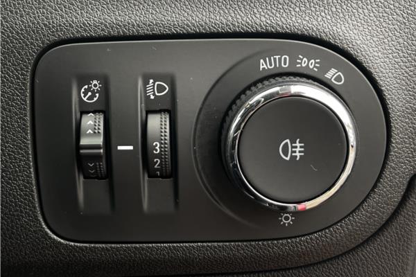 2020 VAUXHALL CROSSLAND - Florey Black, photo 20