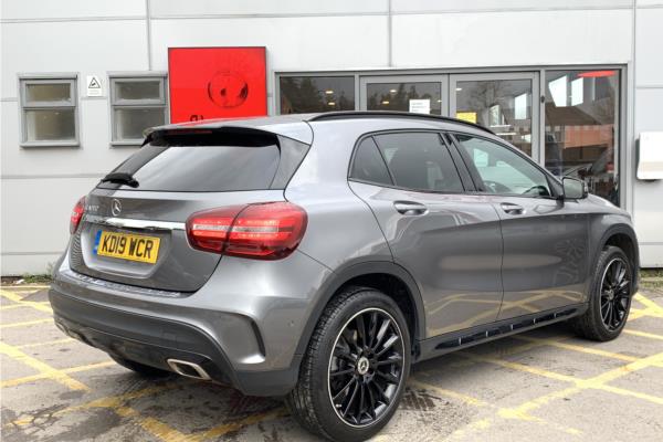Non Franchise 2019 Mercedes-benz Gla 200 Amg Line Edition - Leather, photo 8