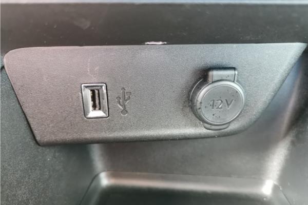 2020 Vauxhall Corsa 1.2 Turbo Elite Nav Hatchback 5dr Petrol Auto Euro 6 (s/s) (100 ps) - Cloth, photo 38