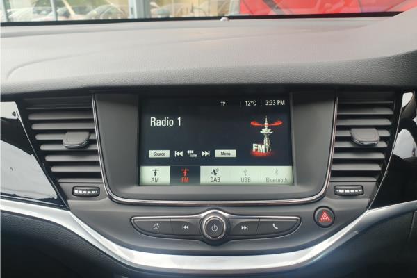 2021 Vauxhall Astra 1.2 Turbo Griffin Edition Hatchback 5dr Petrol Manual Euro 6 (s/s) (145 ps) - Cloth Sienna/Jet Blk, photo 17